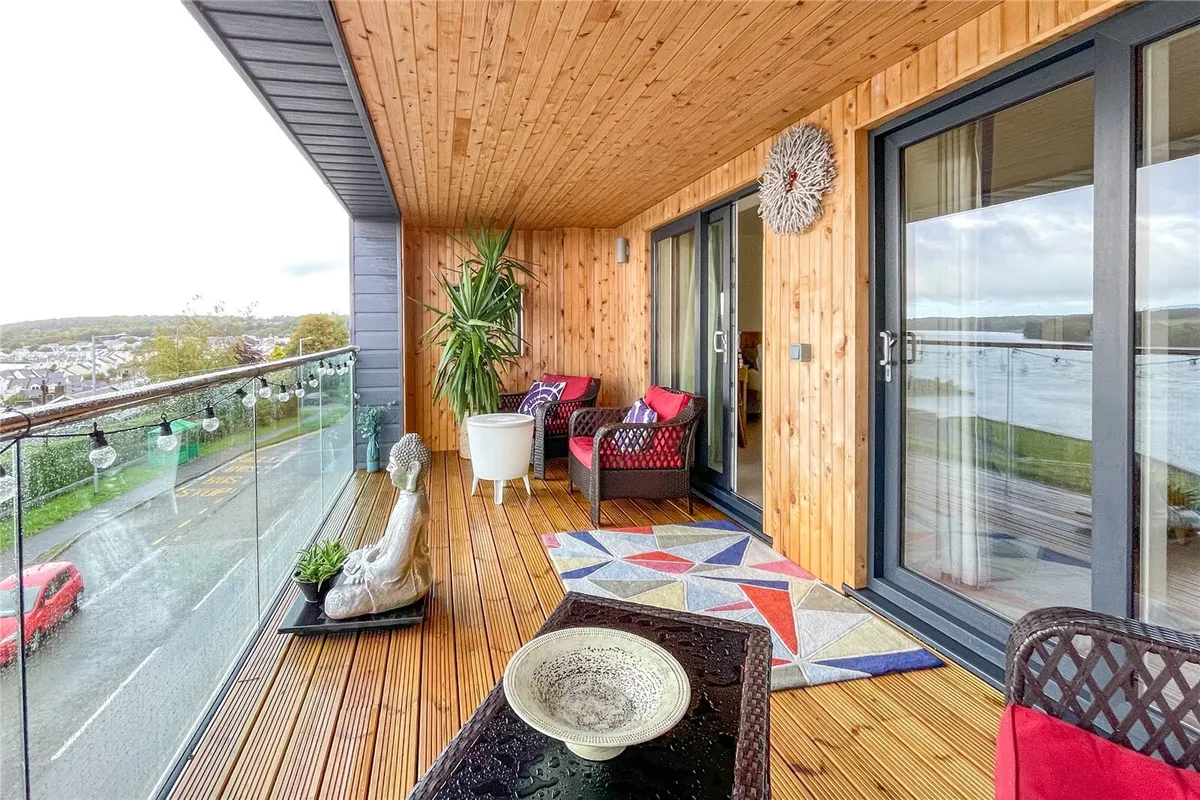 Caernarfon Road, Y Felinheli, Gwynedd, LL56