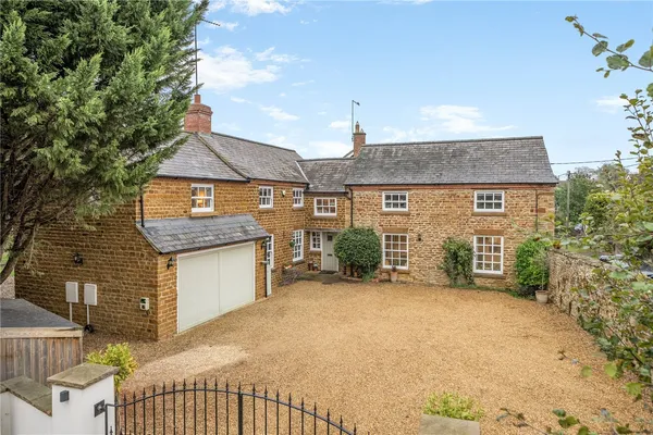 High Street, Milton Malsor, NN7 photo 1