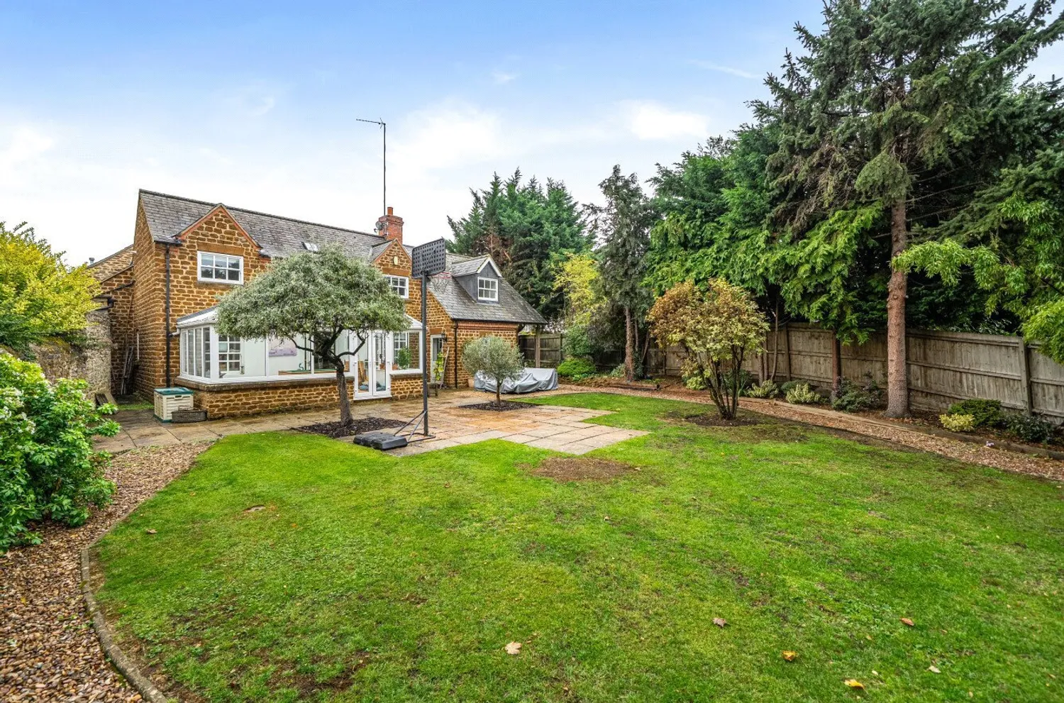 High Street, Milton Malsor, NN7 photo 23