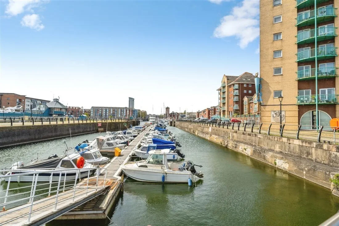 Property photo 18