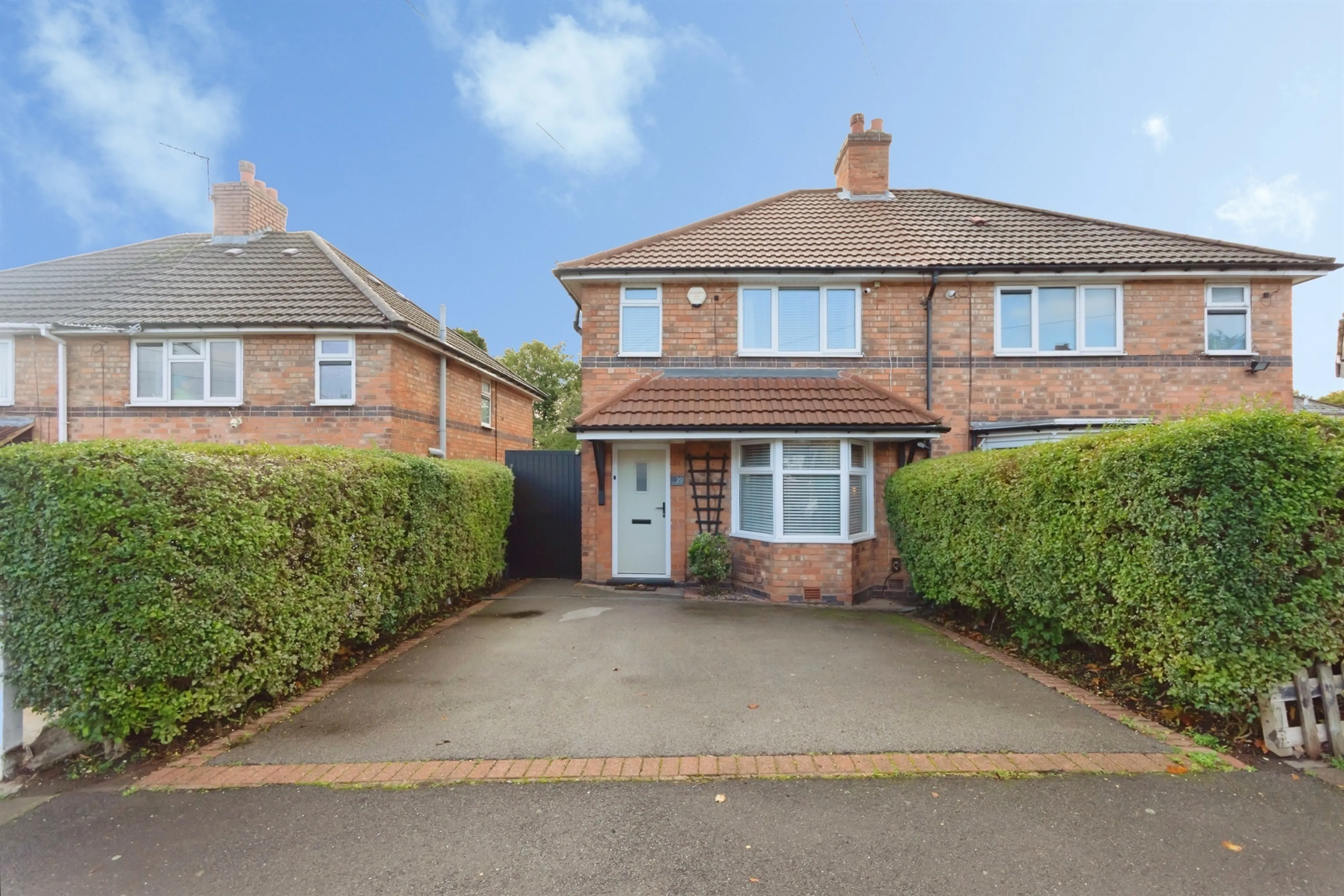 Property photo 0