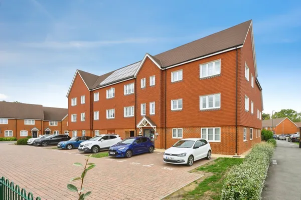 Hoadley Road, Horley, Surrey, RH6