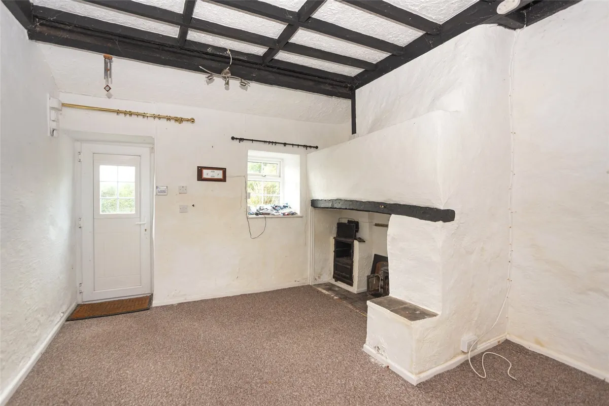 Mynydd Bodafon, Llannerch-y-Medd, Isle of Anglesey, LL71