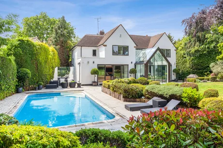 Adelaide Close, Stanmore, HA7