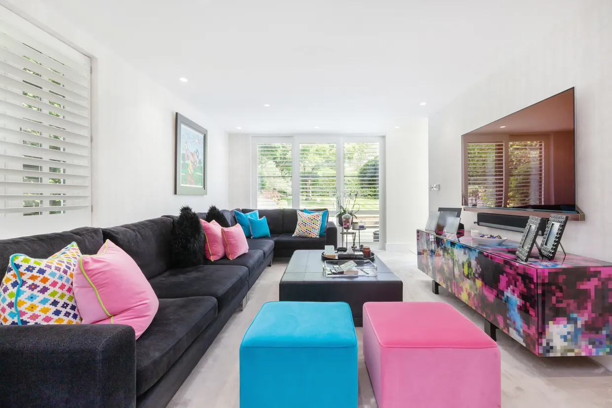 Adelaide Close, Stanmore, HA7 photo 9
