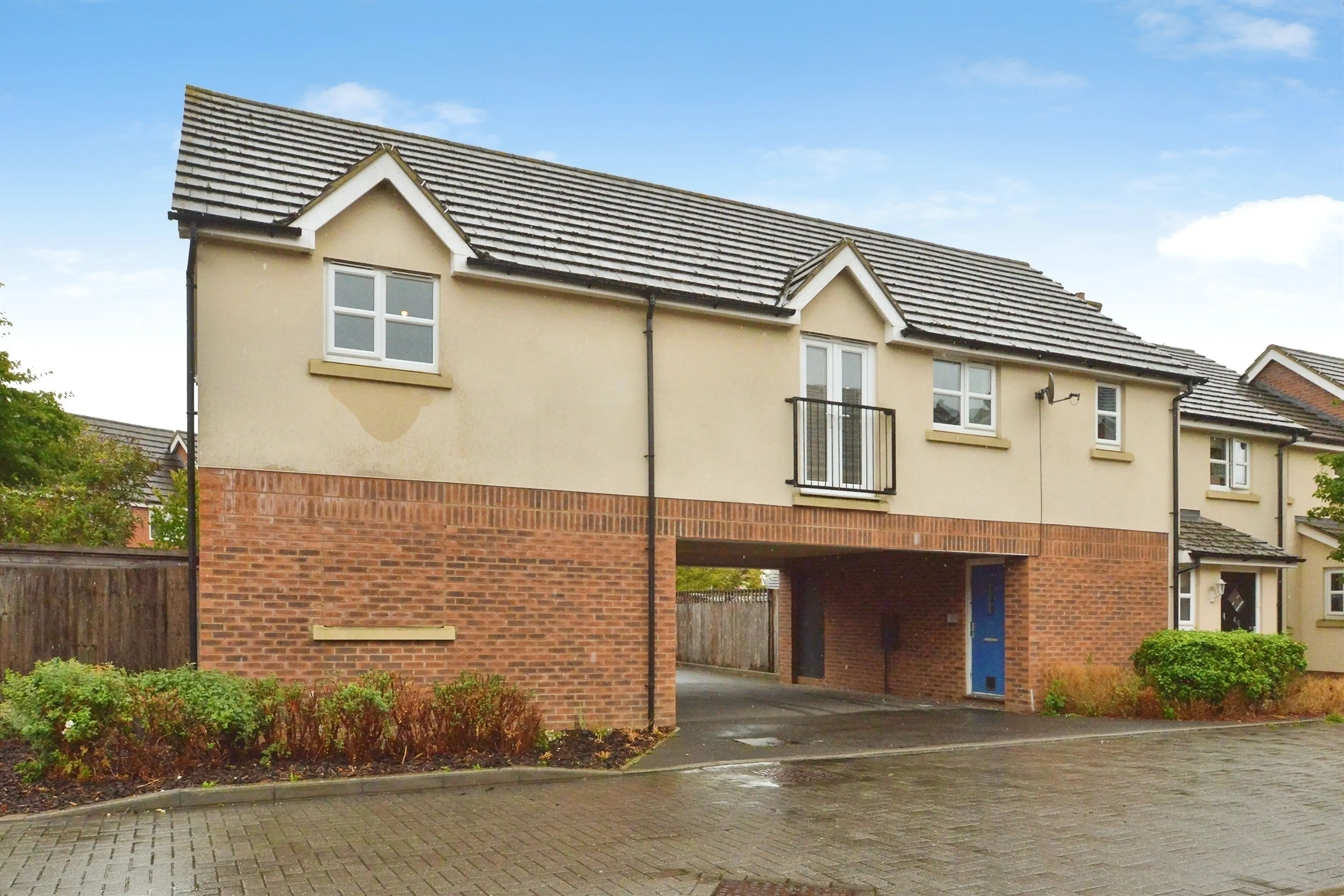 Property photo 0