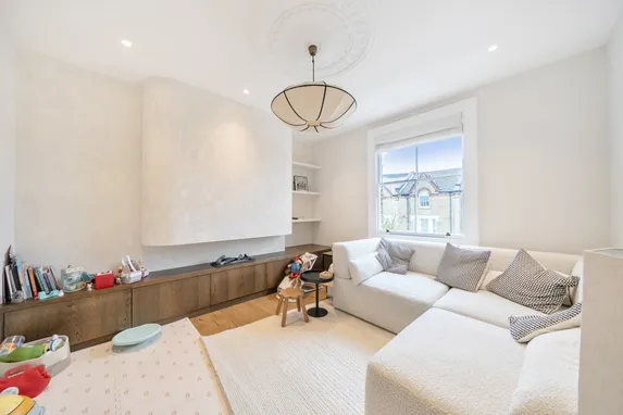 Kingsgate Road London NW6
