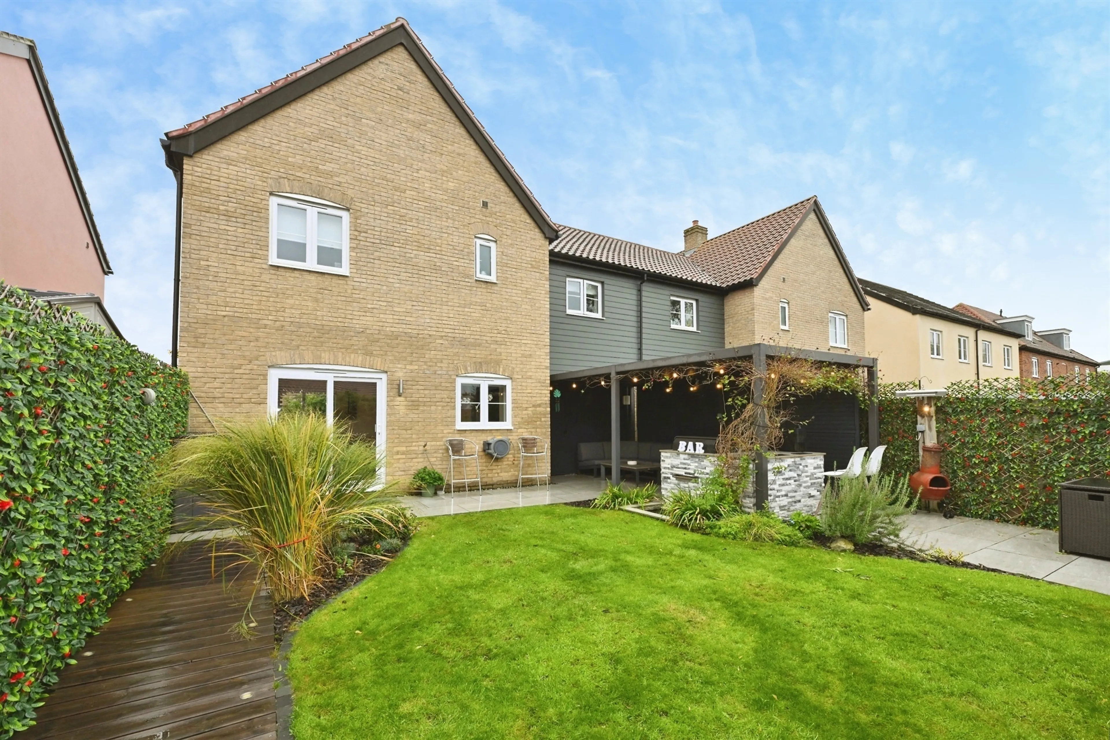 Property at Hummerston Close, BUNTINGFORD