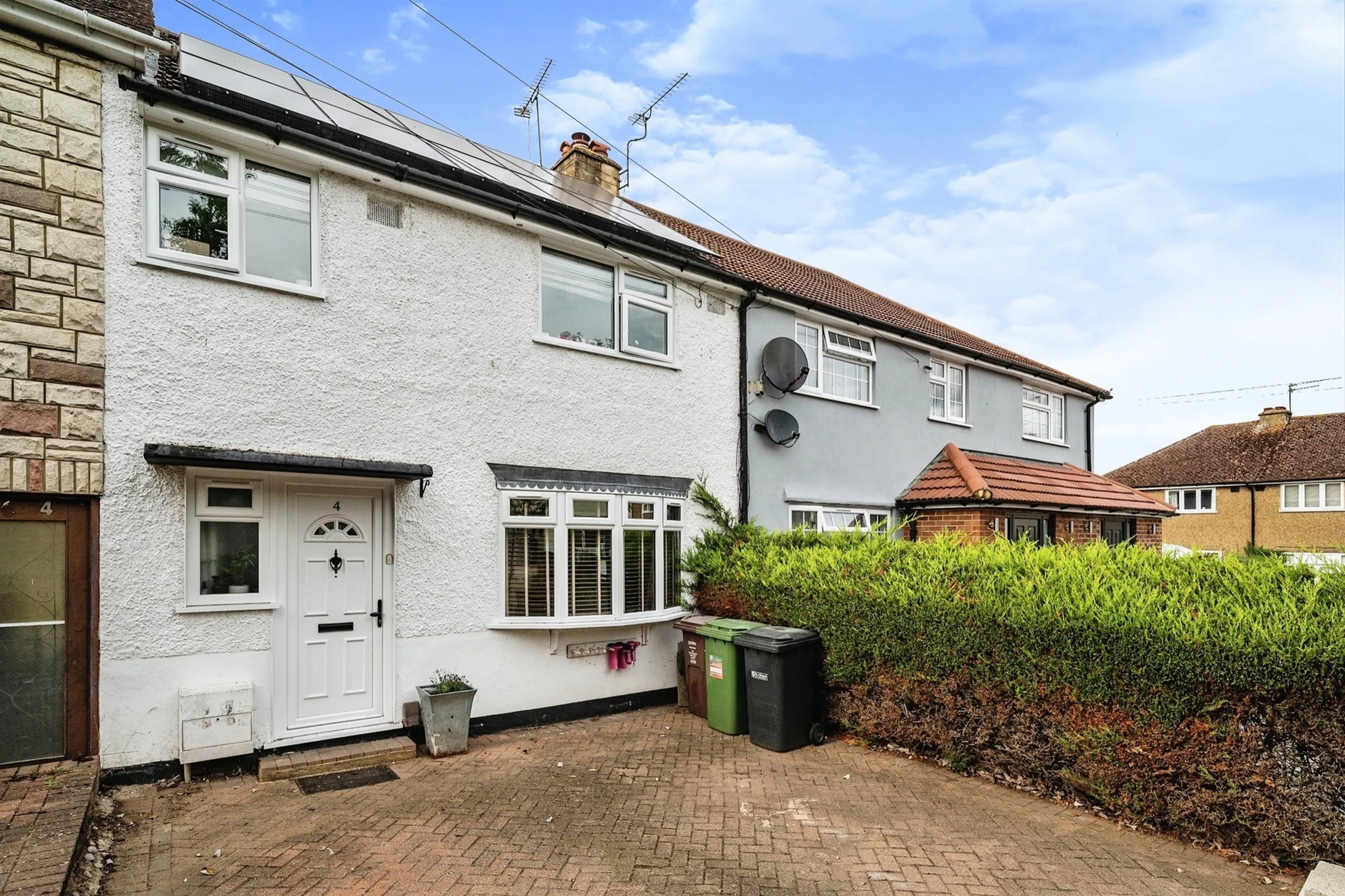 Property at Harvey Road, London Colney, ST. ALBANS