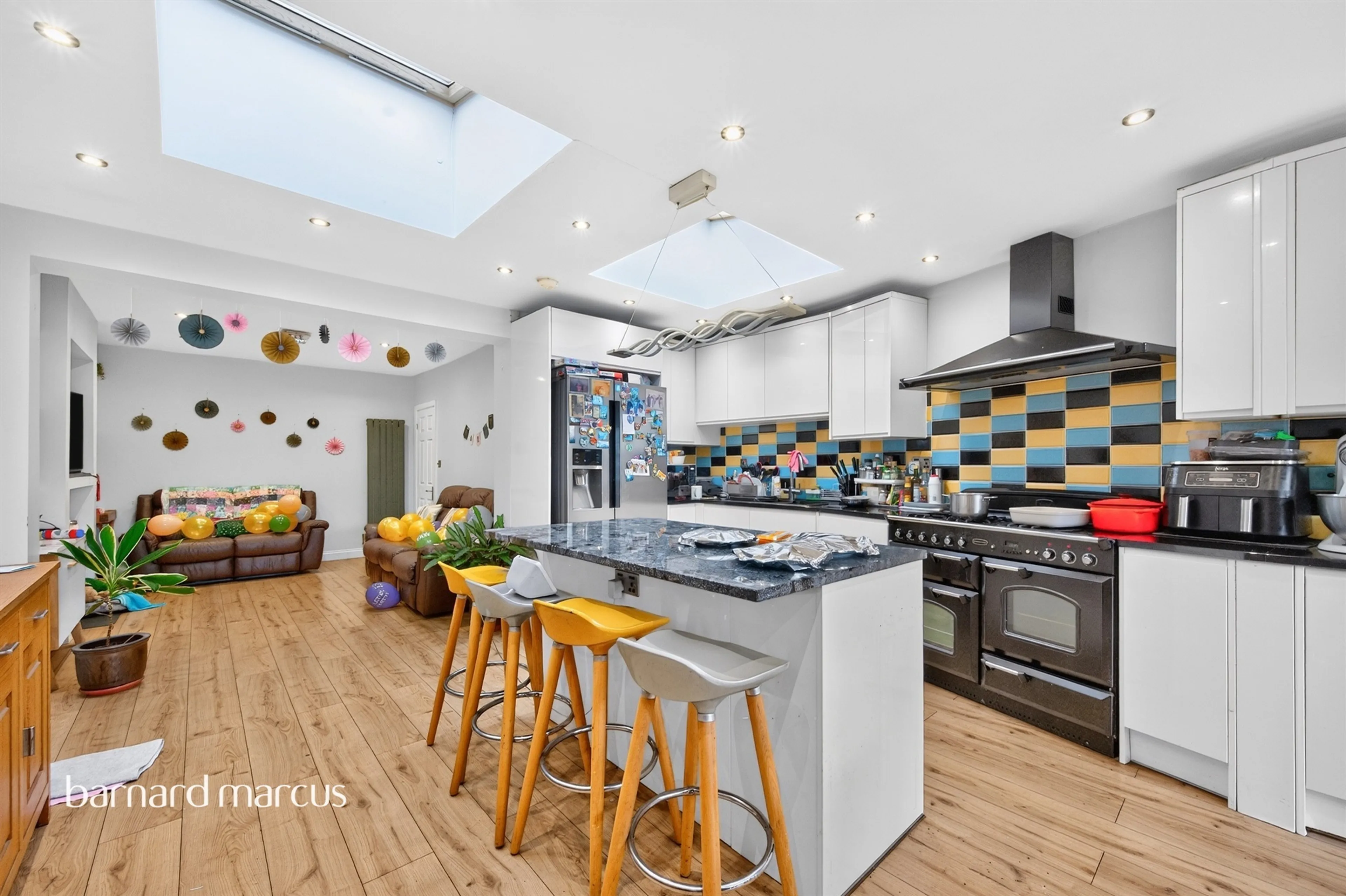Property at Stonecot Hill, Sutton
