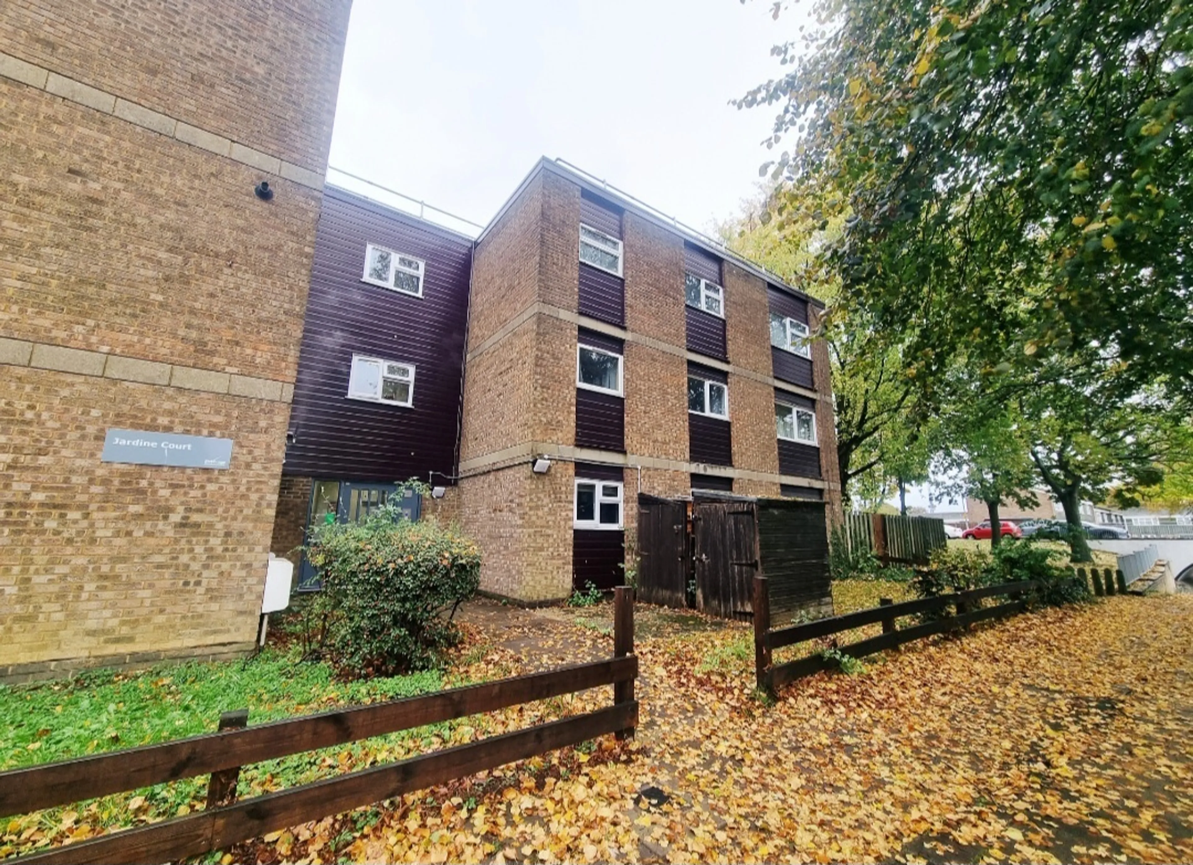 Property photo 0