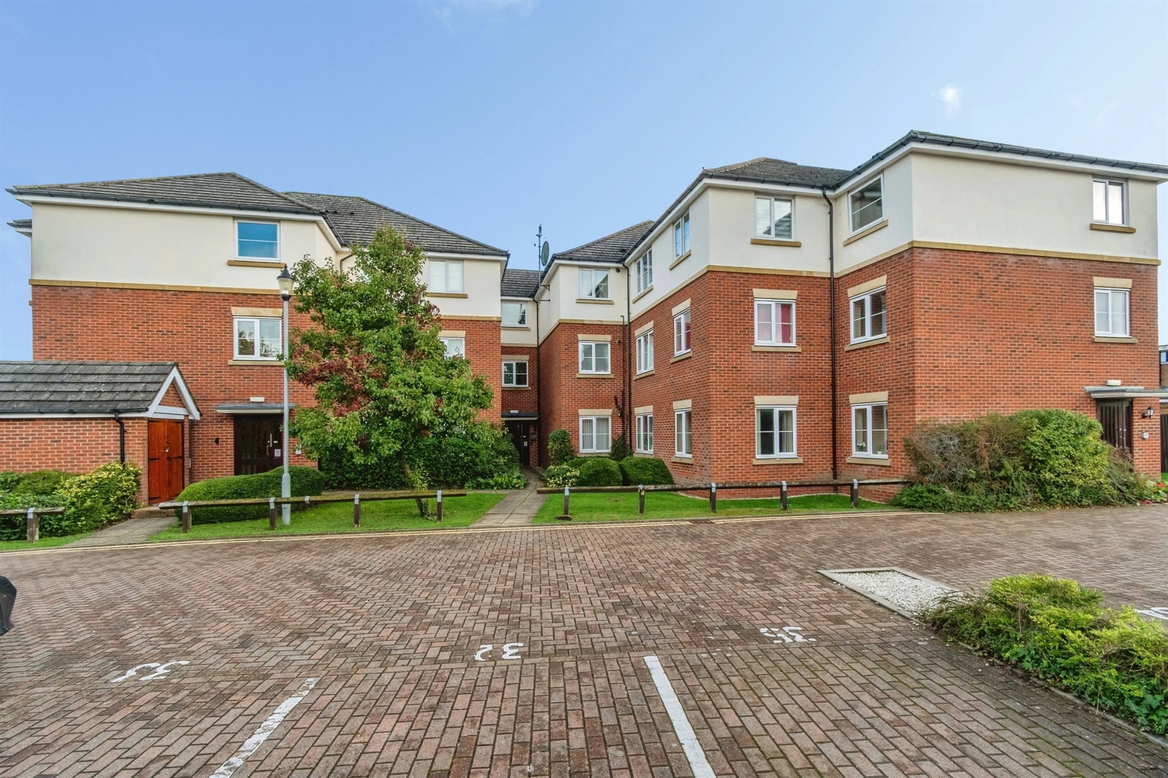 Property photo 0