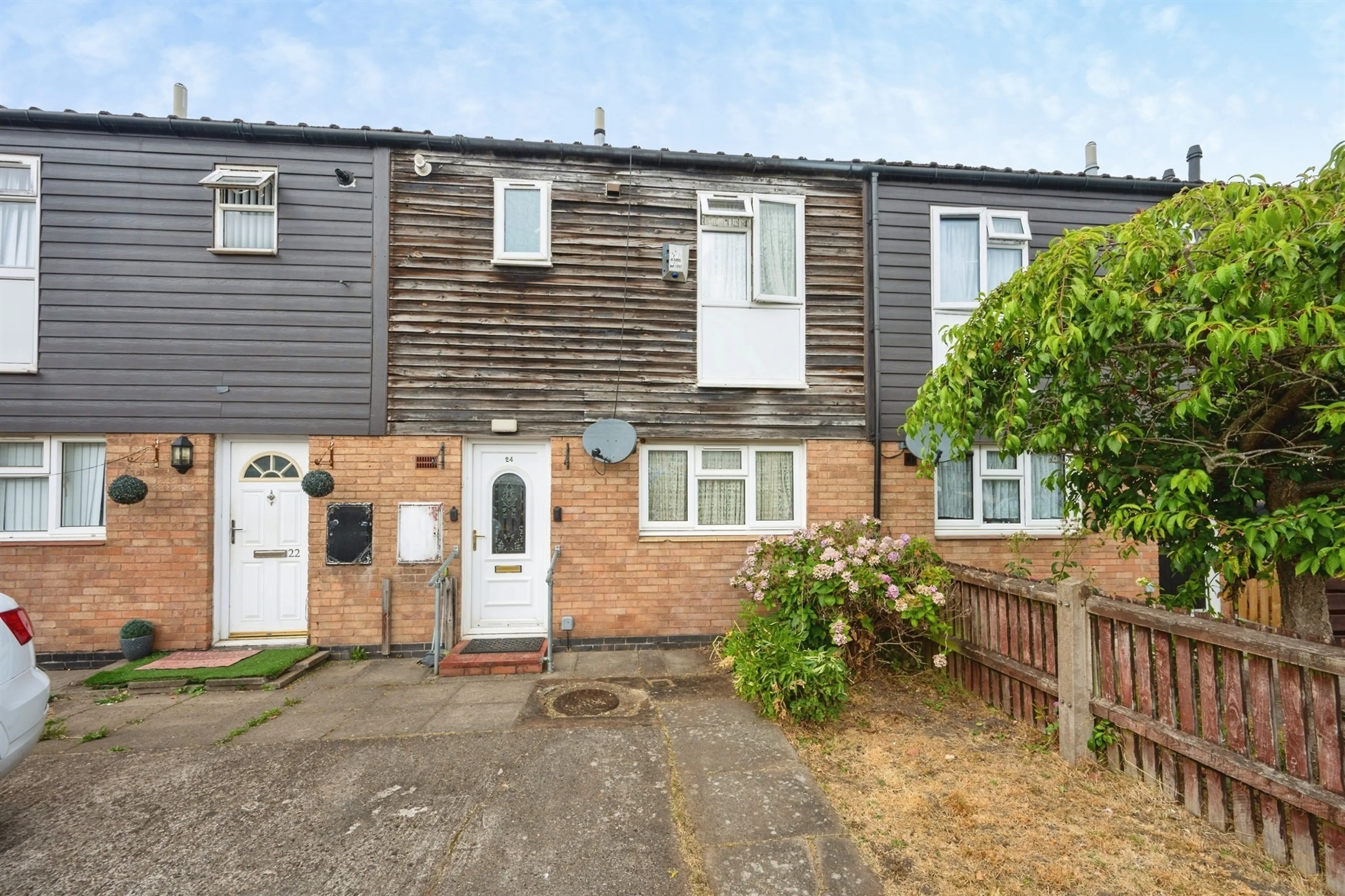 Property photo 0