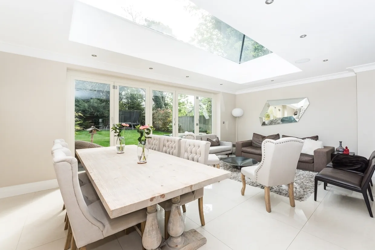 Aspen Close Hampton Wick KT1 photo 1
