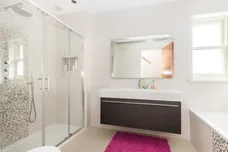 Aspen Close Hampton Wick KT1 photo 11