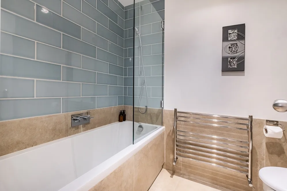 Warwick Avenue London W9 photo 8