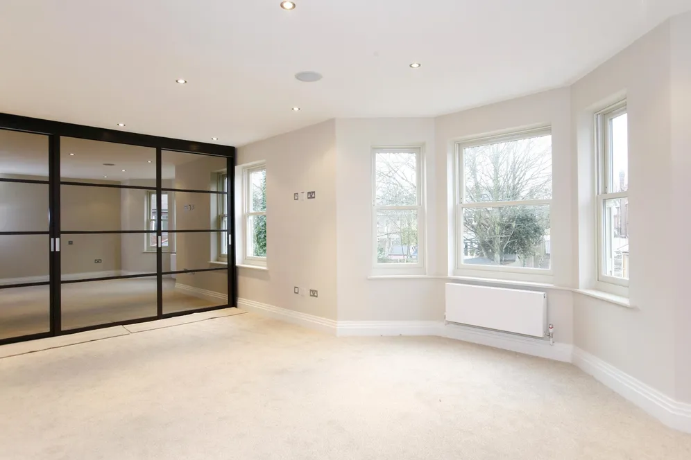 Aspen Close Hampton Wick KT1 photo 18
