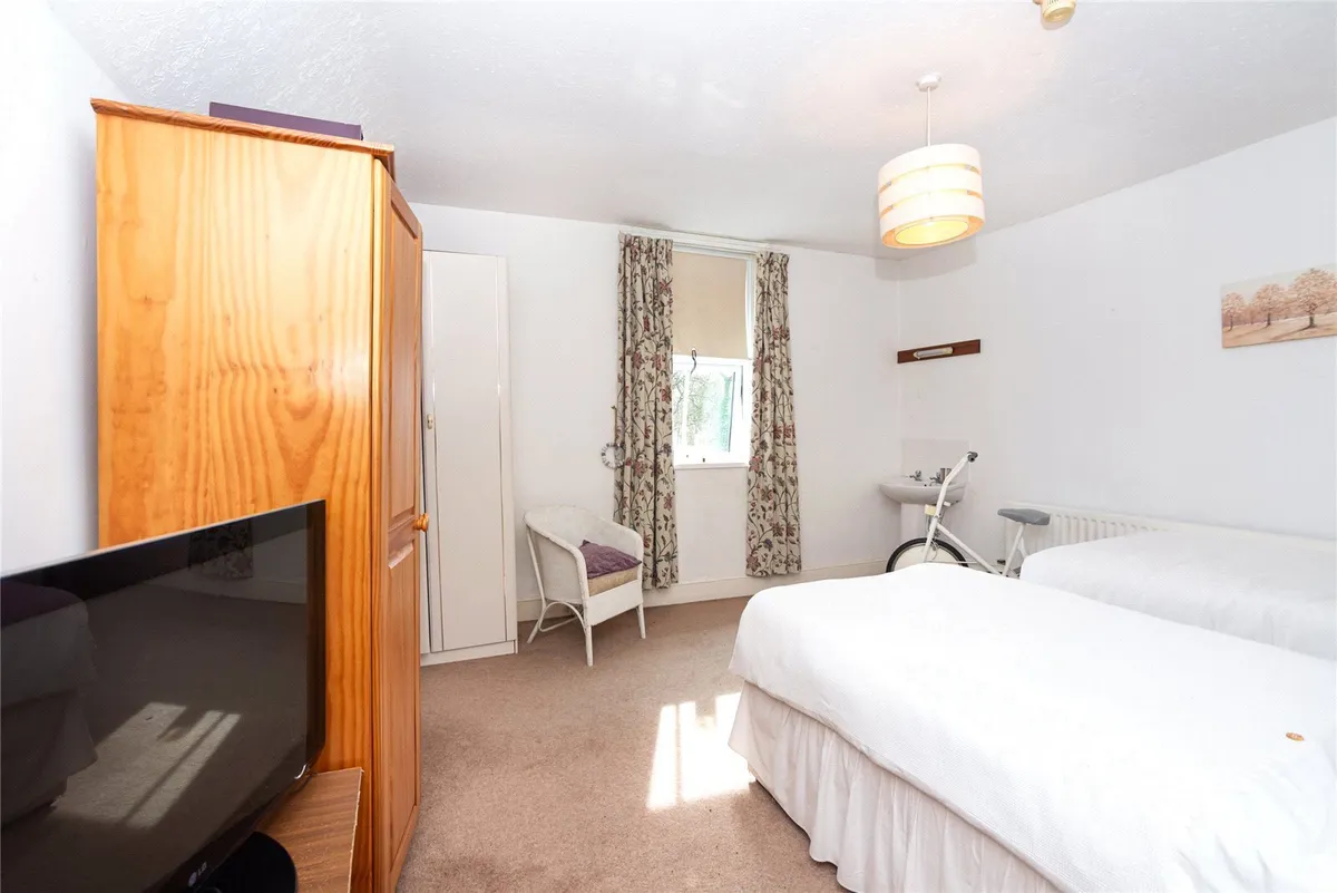 Pwllheli Road, Criccieth, Gwynedd, LL52