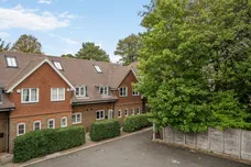 Penfold Close Reigate RH2 photo 1
