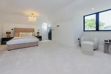 Watford Road Radlett WD7 photo 5