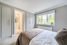 Penfold Close Reigate RH2 photo 5