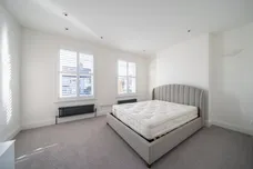 St. Ann's Park Road London SW18 photo 19