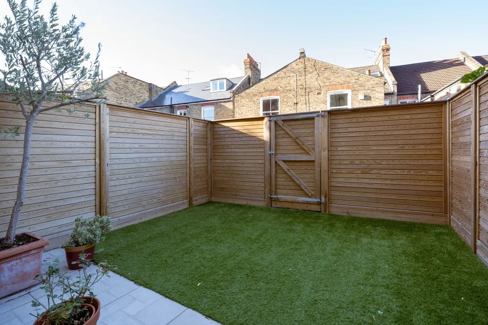 St. Ann's Park Road London SW18 photo 27