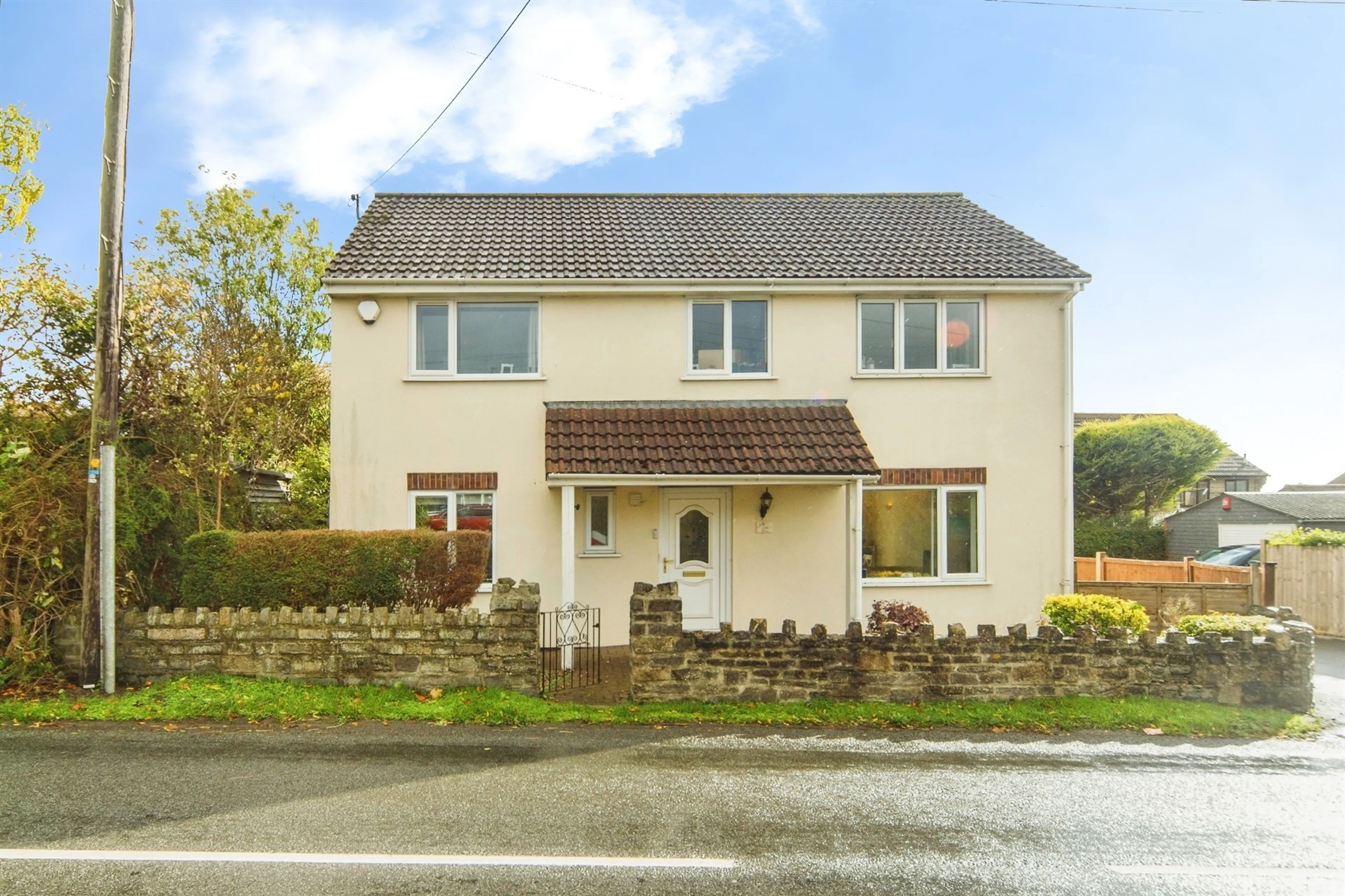 Property photo 0