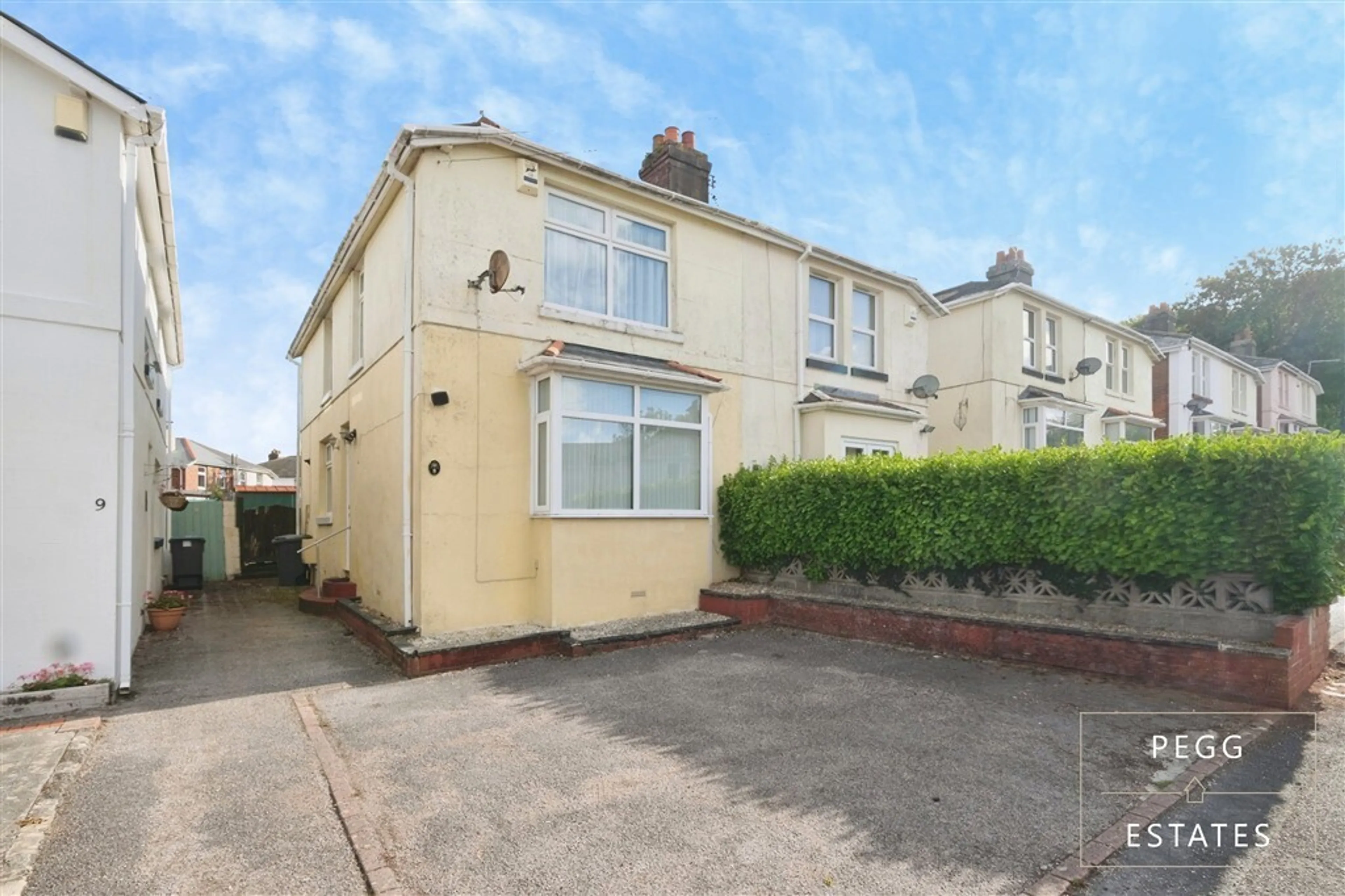 Property at Lummaton Cross, TORQUAY