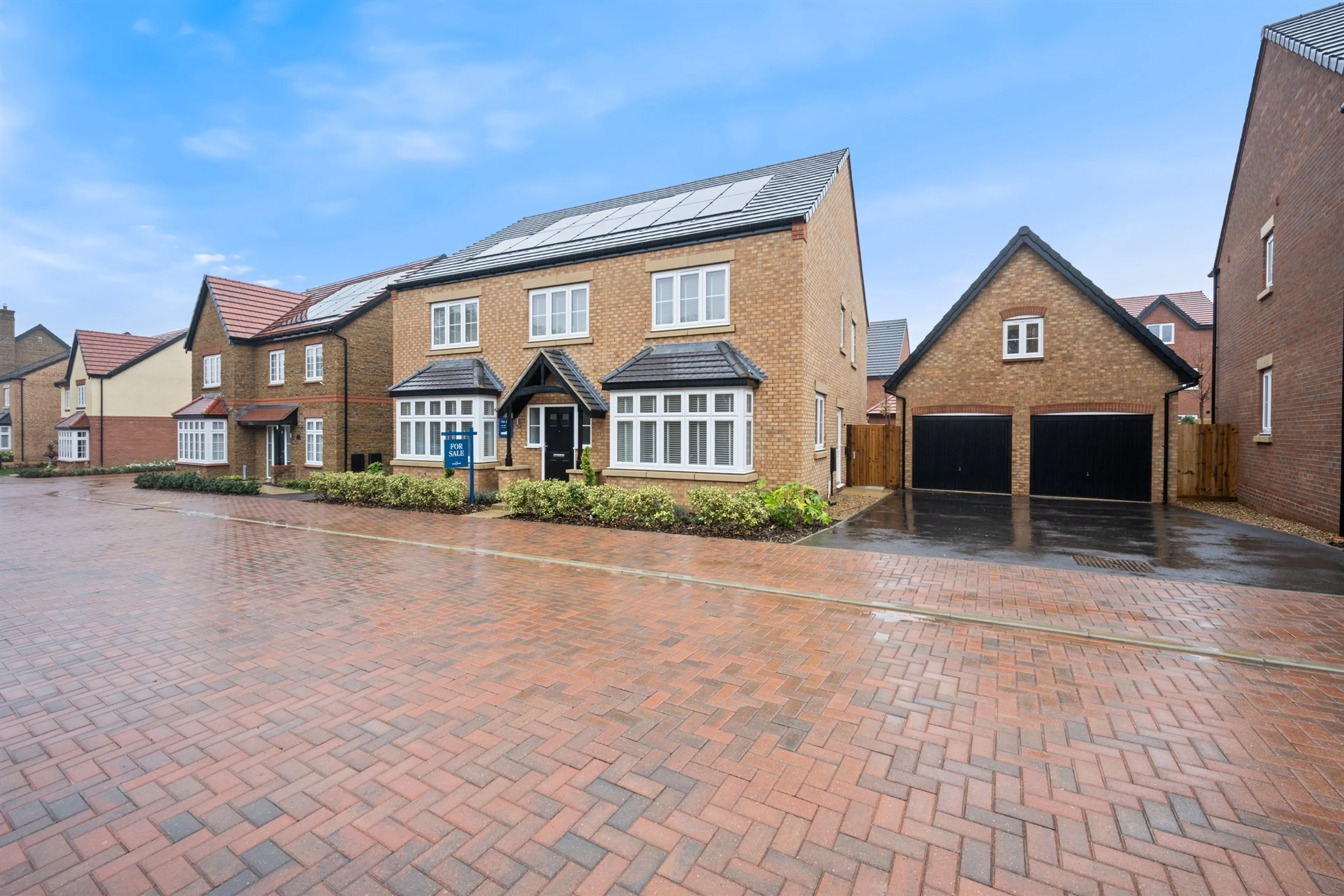 Property photo 0