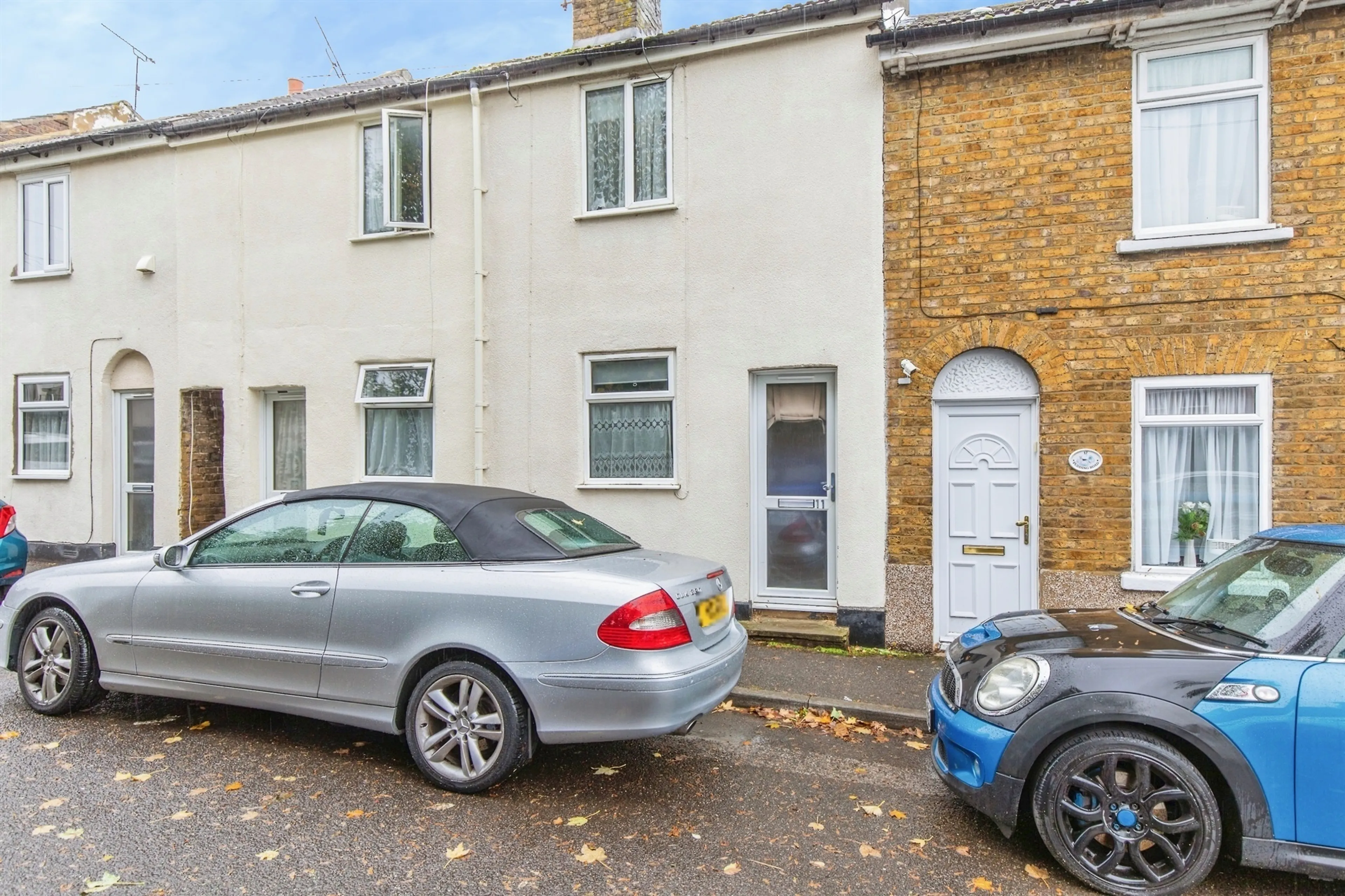 Property photo 0