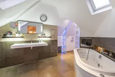 Albert Drive, London, SW19 photo 8