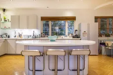 Albert Drive, London, SW19 photo 13