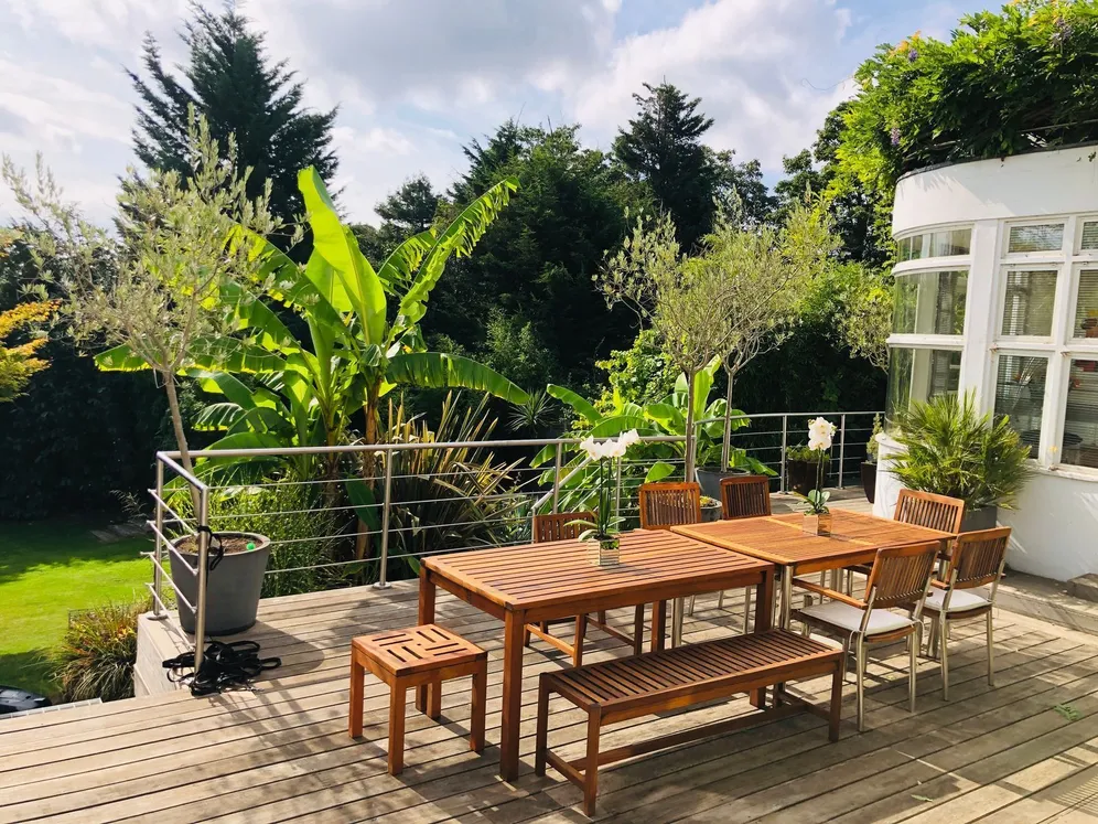 Albert Drive, London, SW19 photo 14