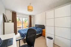 Gower Close London SW4 photo 9
