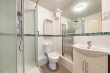 Gower Close London SW4 photo 13