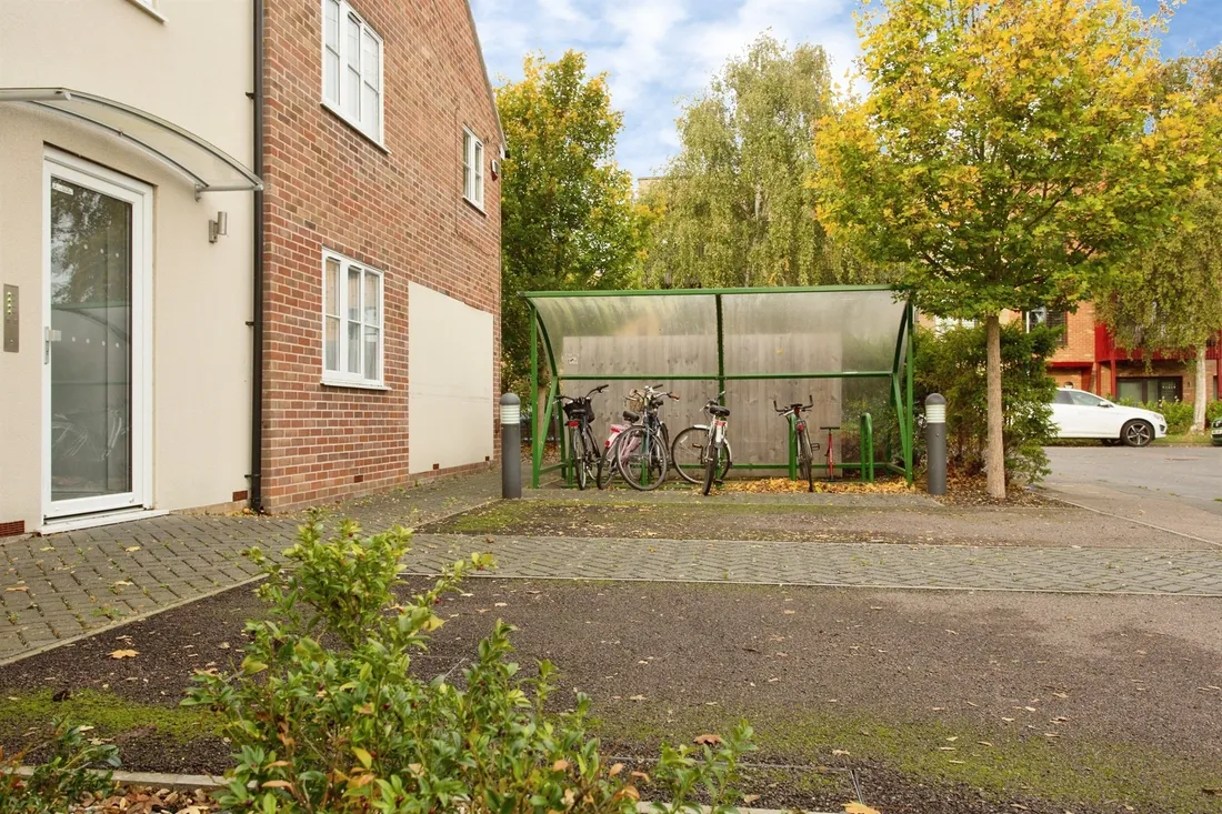 Property photo 9