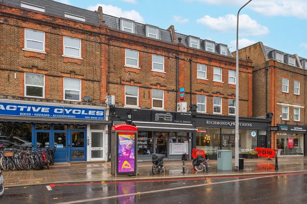 Lower Mortlake Road, Richmond, TW9 photo 12