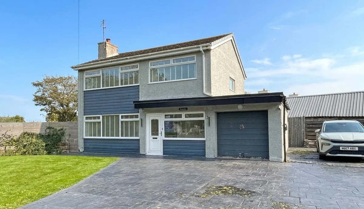 Penrhos Beach Road, Holyhead, Isle of Anglesey, LL65