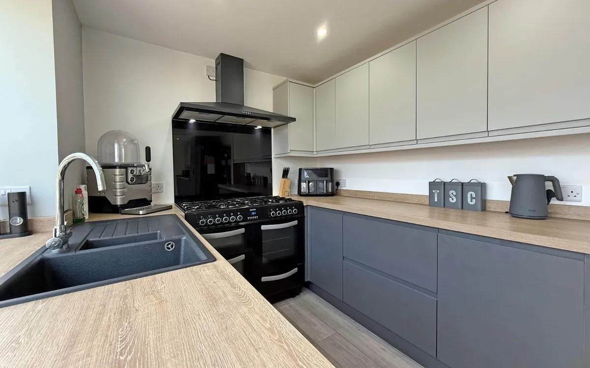Penrhos Beach Road, Holyhead, Isle of Anglesey, LL65