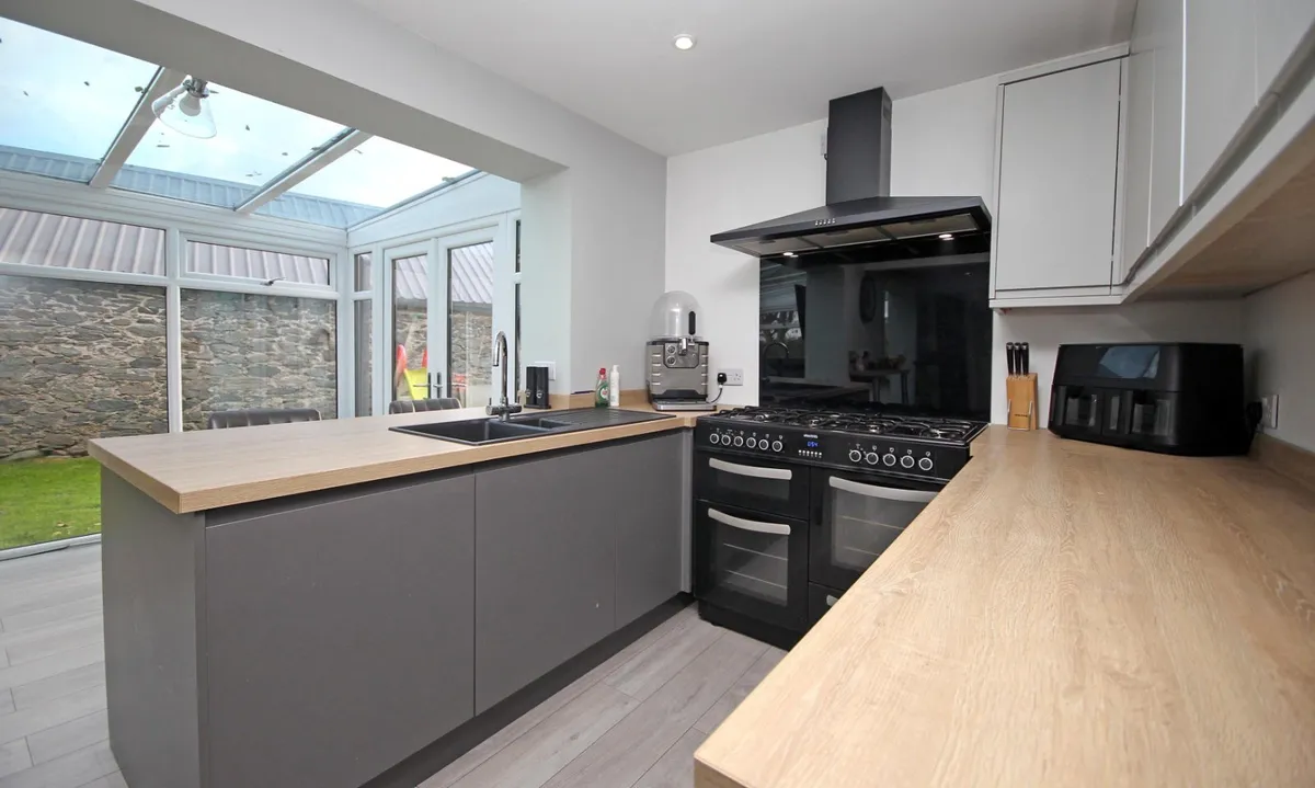 Penrhos Beach Road, Holyhead, Isle of Anglesey, LL65