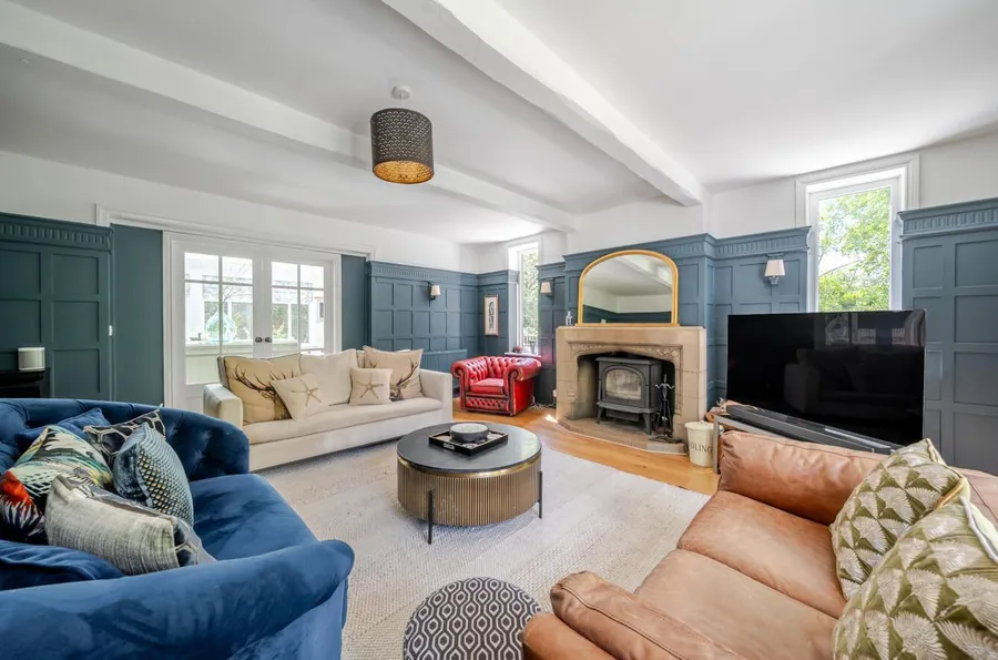 Property Image 4