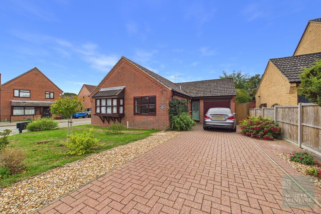 Filbert Road, Loddon Image 1