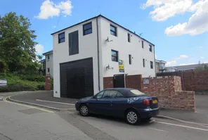 Main property image