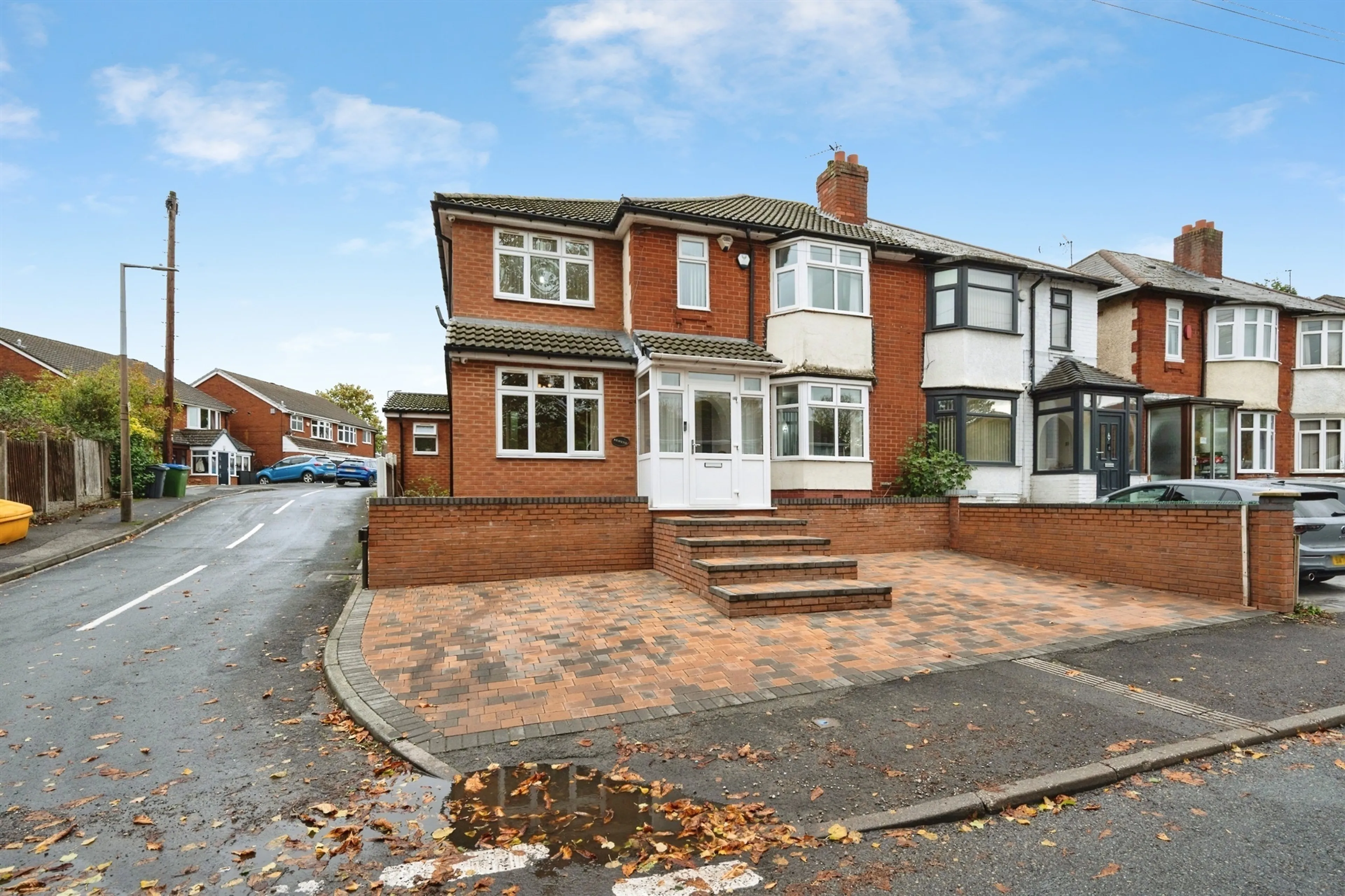 Property photo 0
