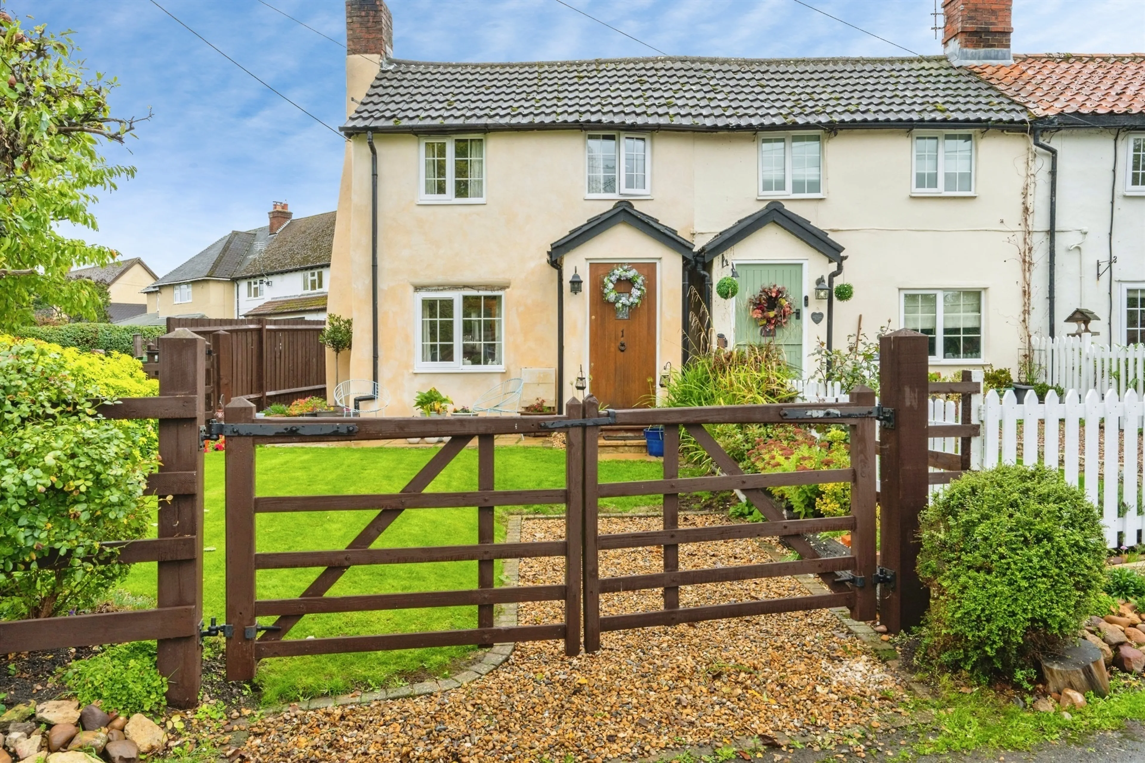 Property photo 0