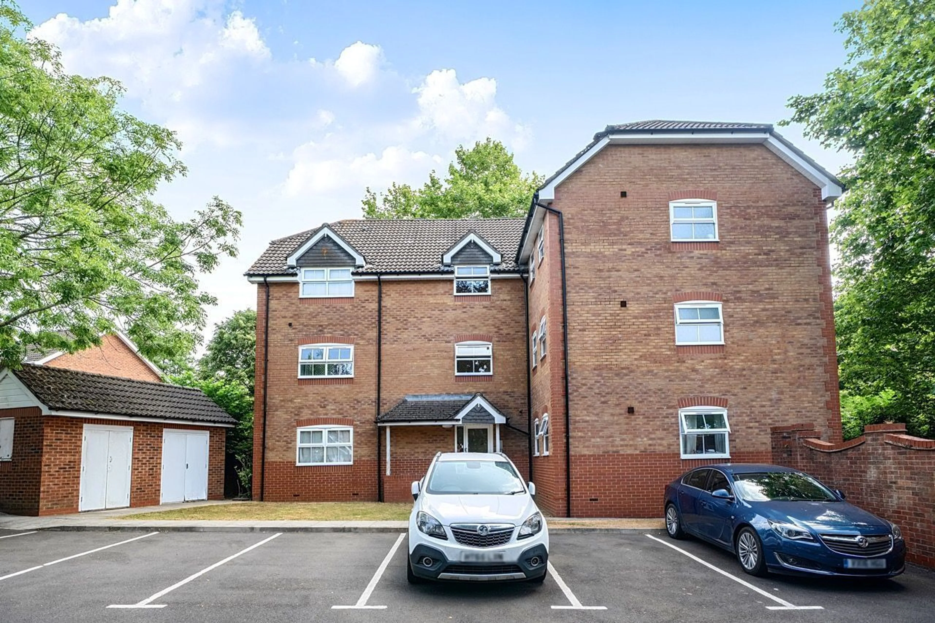 Property photo 0