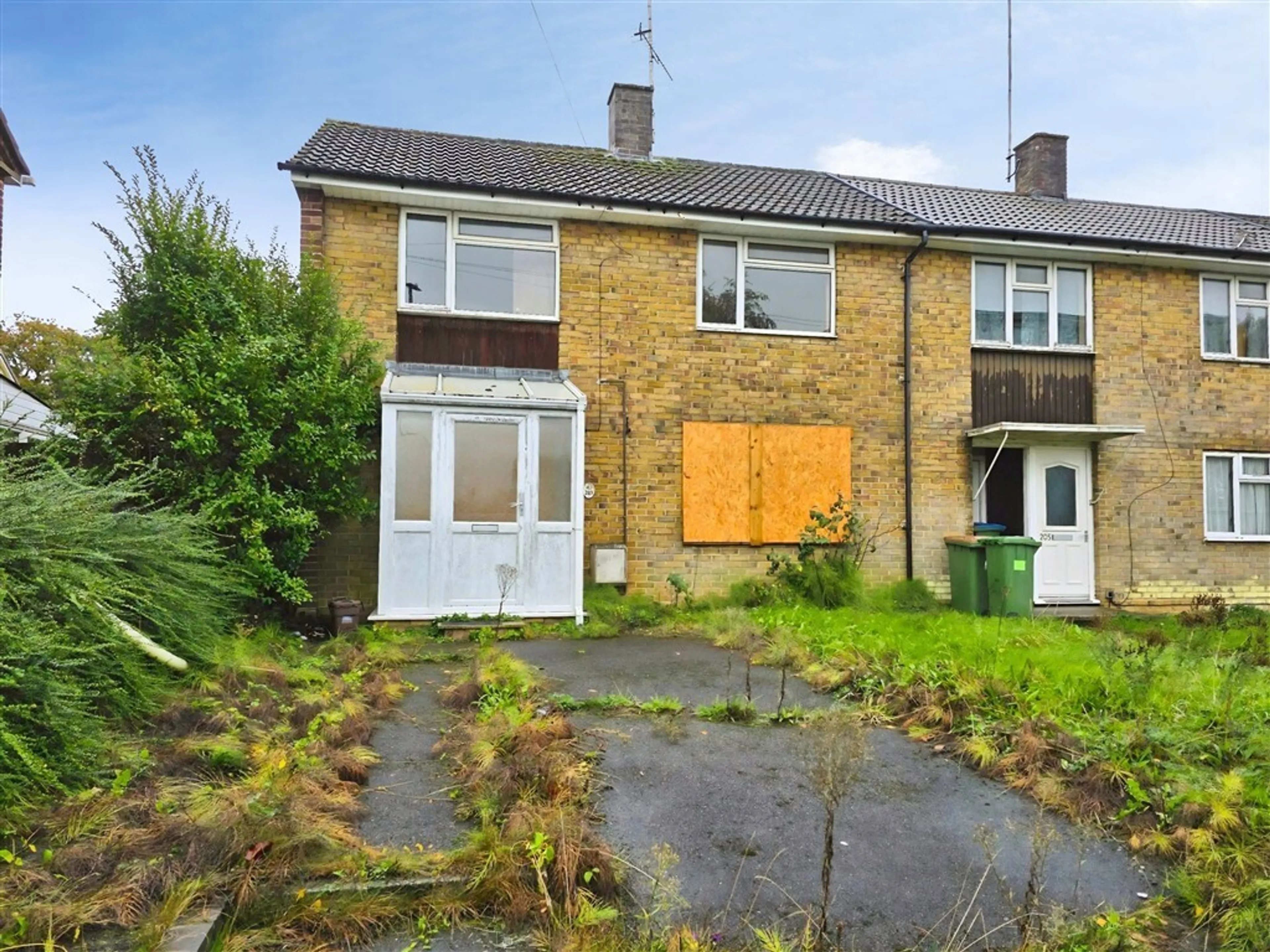 Property at Hinkler Road, SOUTHAMPTON