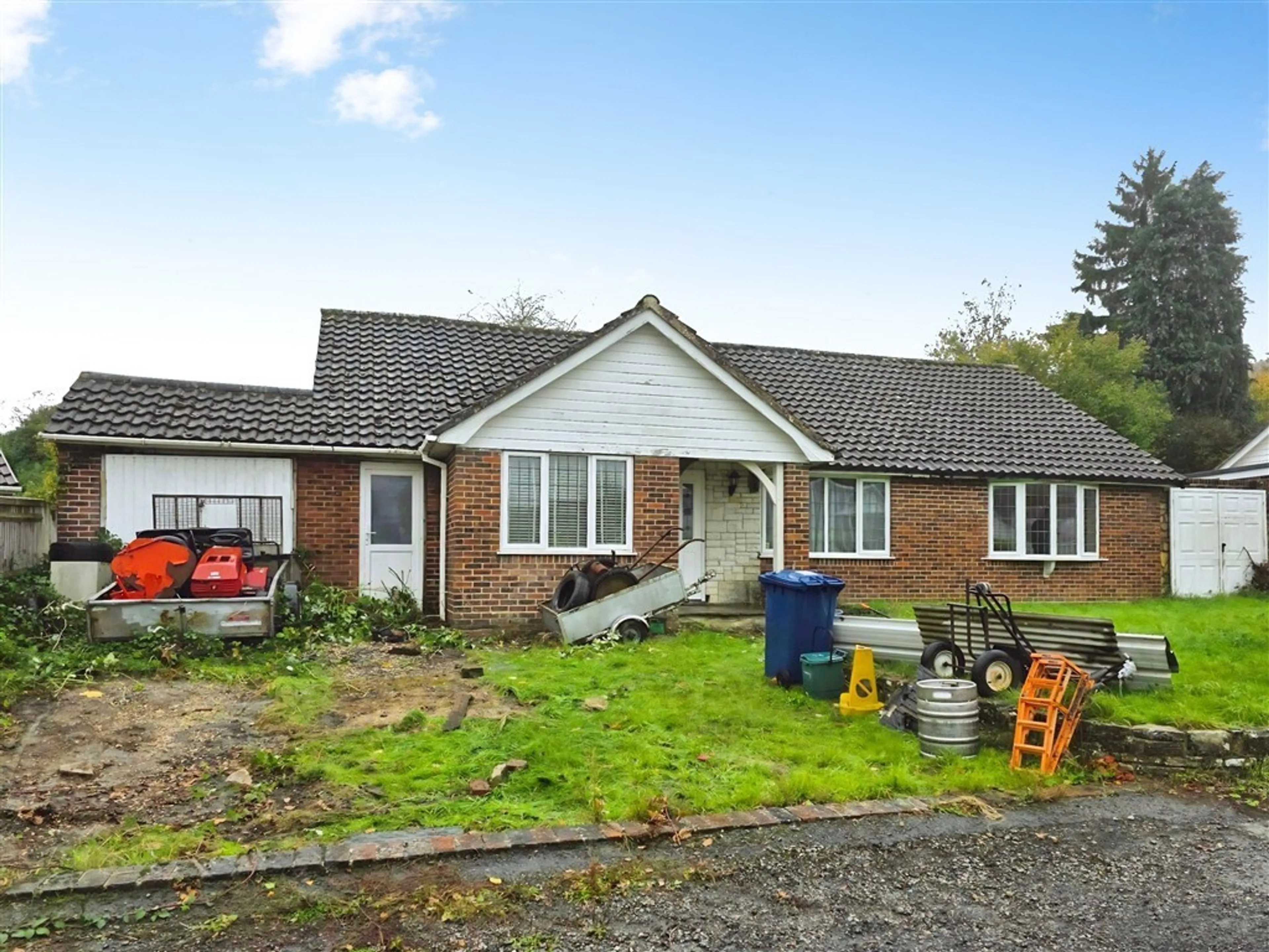 Property at Manor Close, HASLEMERE
