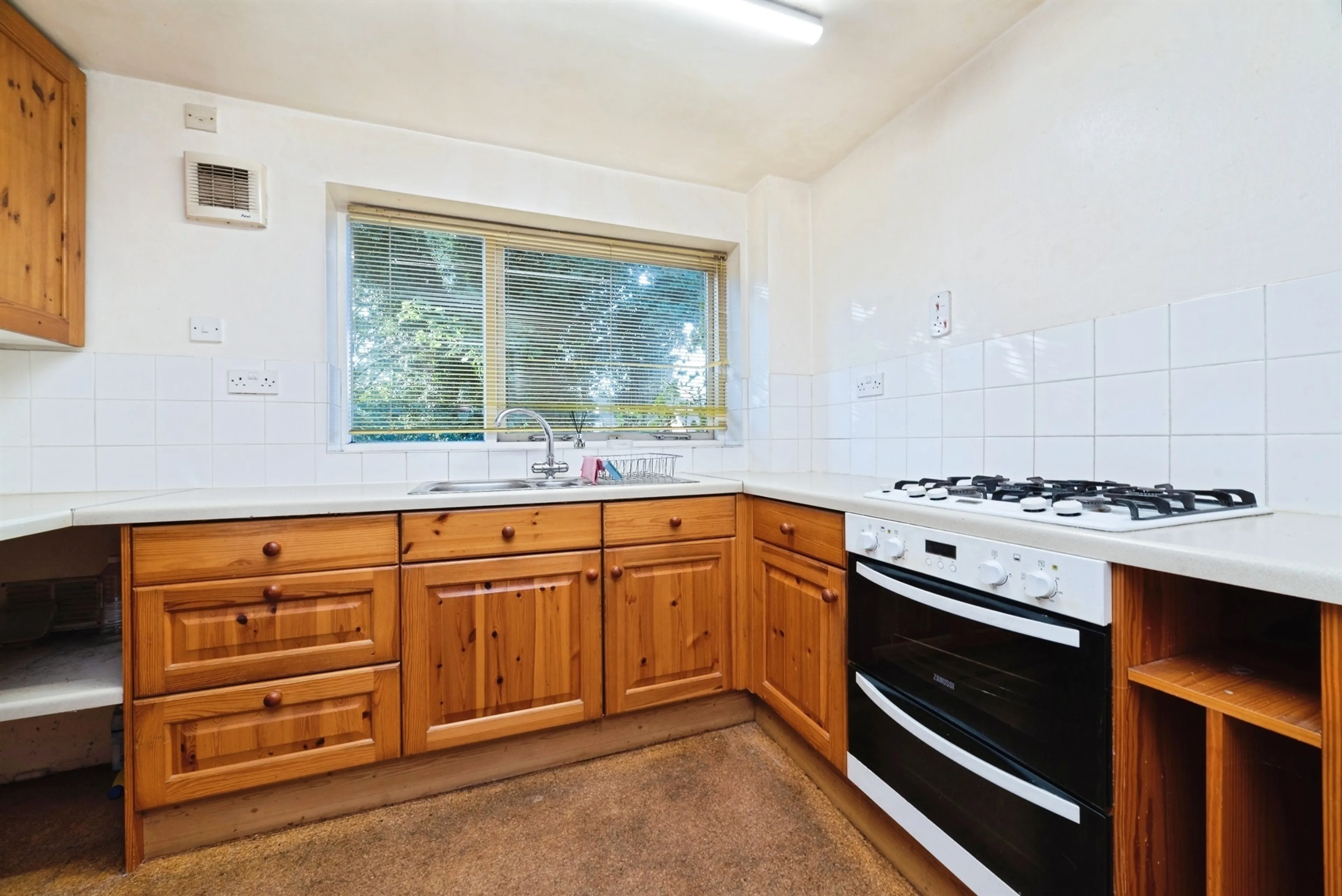 Property at Avenues Court, Hull